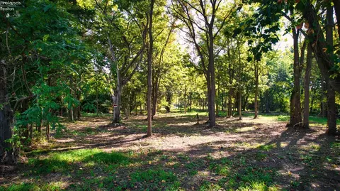 3655 NW Catawba Rd, Port Clinton, OH 43452