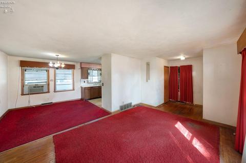 273 Brinker St, Bellevue, OH 44811 photo 5