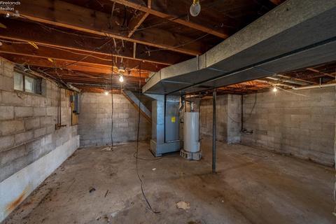 273 Brinker St, Bellevue, OH 44811 photo 17