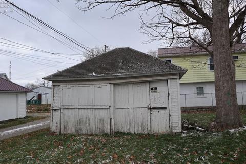 313 Park Ave, Willard, OH 44890 photo 6