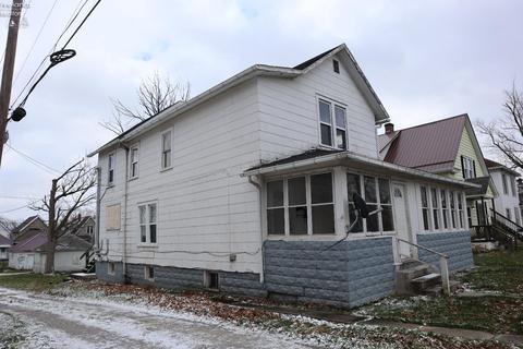 313 Park Ave, Willard, OH 44890 photo 2