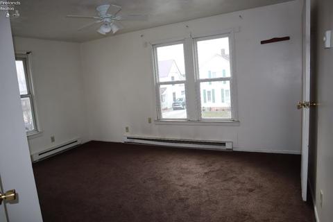 313 Park Ave, Willard, OH 44890 photo 16