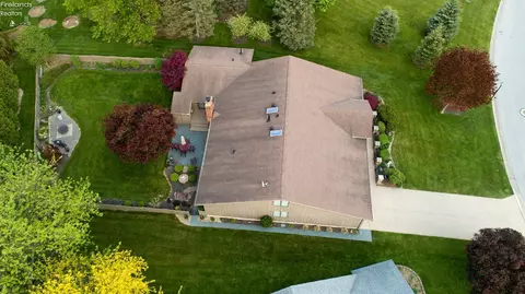 2405 Deerpath Dr, Sandusky, OH 44870 photo 8