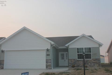 230 Myah Dr, Fremont, OH 43420