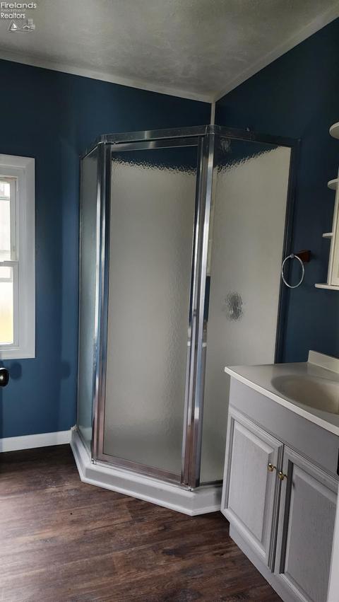 7 N Main St, Willard, OH 44890 photo 5