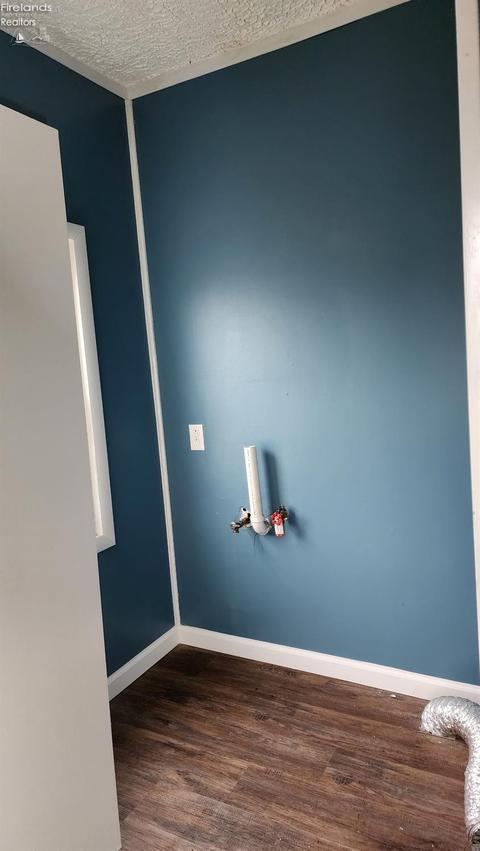 7 N Main St, Willard, OH 44890 photo 6