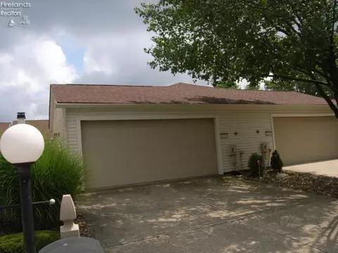 4841 Scotch Pine Way, North Ridgeville, OH 44039