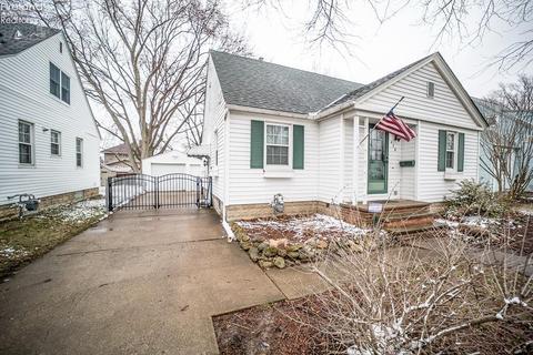 438 Cambridge Ave, Elyria, OH 44035 photo 2