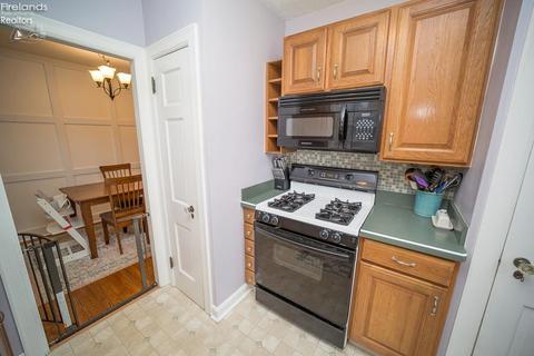 438 Cambridge Ave, Elyria, OH 44035 photo 38