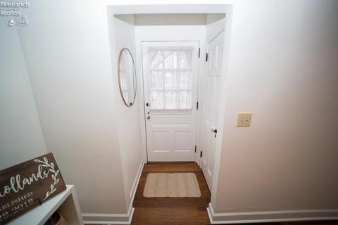 438 Cambridge Ave, Elyria, OH 44035 photo 30