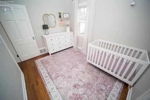 438 Cambridge Ave, Elyria, OH 44035 photo 18