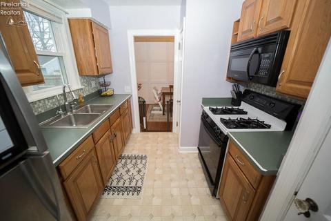 438 Cambridge Ave, Elyria, OH 44035 photo 35