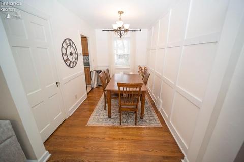 438 Cambridge Ave, Elyria, OH 44035 photo 29