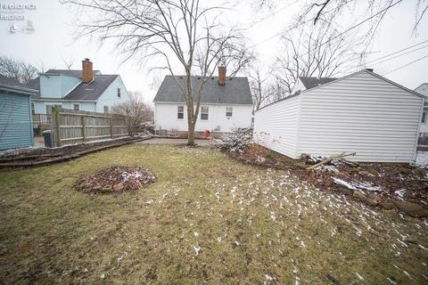 438 Cambridge Ave, Elyria, OH 44035 photo 6