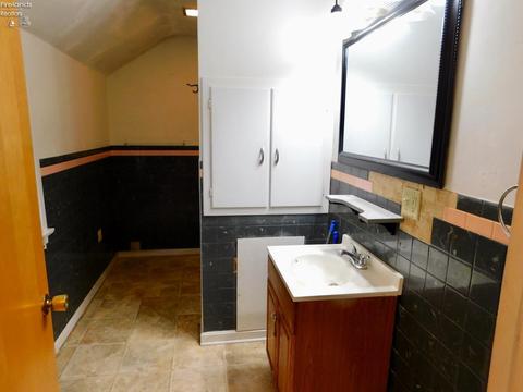 99 State St, Norwalk, OH 44857 photo 18