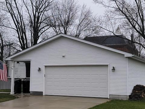 19 Abbott St, Wakeman, OH 44889 photo 2