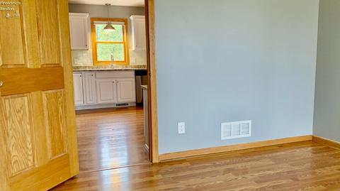604 Summerfield Pl, Huron, OH 44839 photo 12