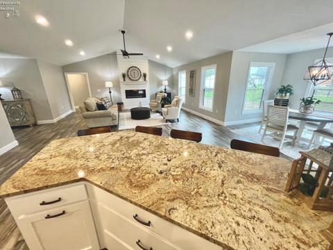 5933 Timberstone Dr, Lima, OH 45807 photo 11