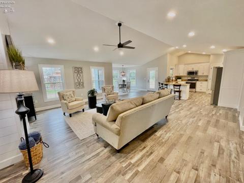 5933 Timberstone Dr, Lima, OH 45807 photo 12