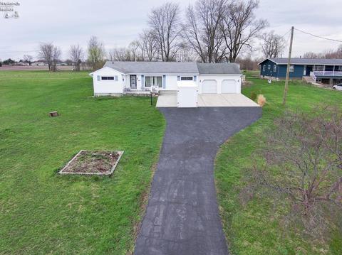 3409 Bardshar Rd, Sandusky, OH 44870