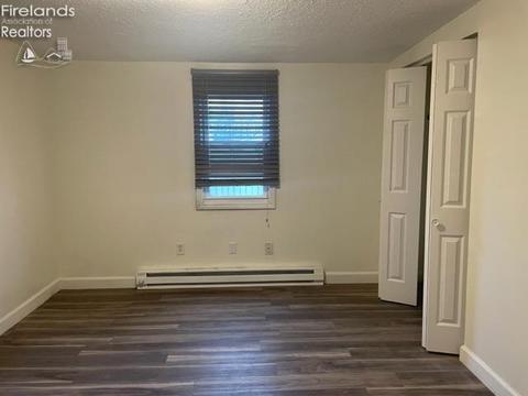 41 Richland Ave, Huron, OH 44839 photo 5