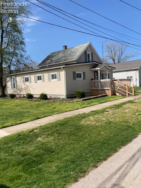 414 Spring St, Clyde, OH 43410 photo 3