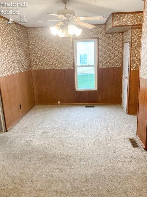 414 Spring St, Clyde, OH 43410 photo 9