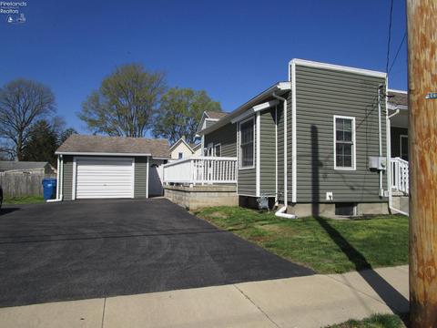 164 E Forest St, Clyde, OH 43410 photo 5