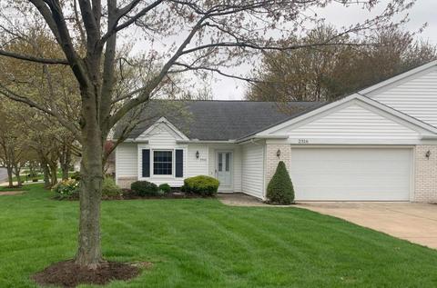 2316 Westwind Dr, Sandusky, OH 44870