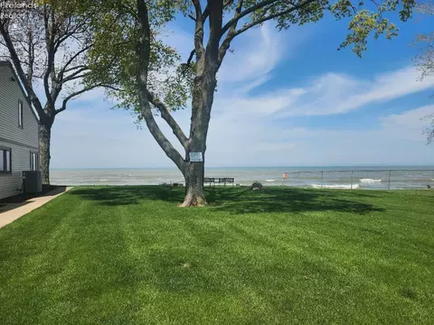 1361 N Cleveland Ave #E, Huron, OH 44839 photo 7