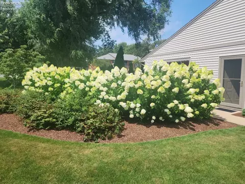 1361 N Cleveland Ave #E, Huron, OH 44839 photo 2