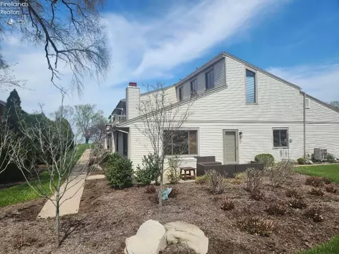 1361 N Cleveland Ave #E, Huron, OH 44839 photo 6