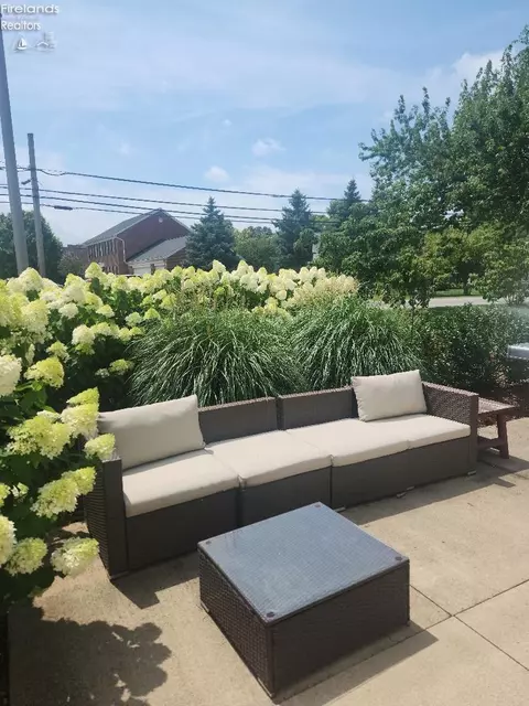 1361 N Cleveland Ave #E, Huron, OH 44839 photo 3