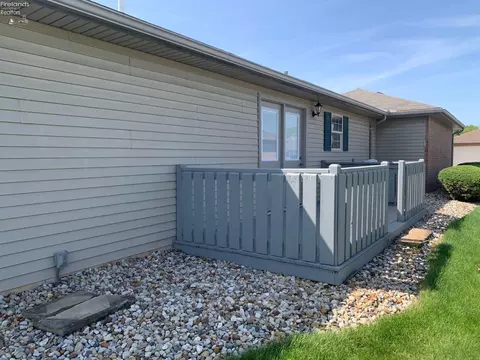 5 Ridgewood Dr, Willard, OH 44890 photo 34