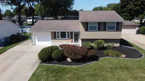 2819 E Bayview Ln, Sandusky, OH 44870