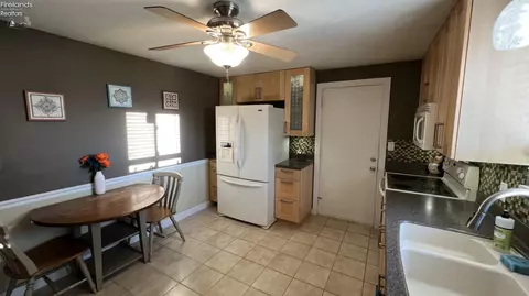2819 E Bayview Ln, Sandusky, OH 44870 photo 9