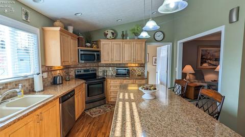 426 Munsee Pl, Huron, OH 44839 photo 6