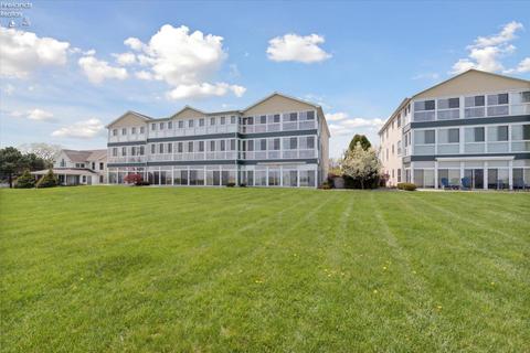 812 E Main #LD1, Marblehead, OH 43440