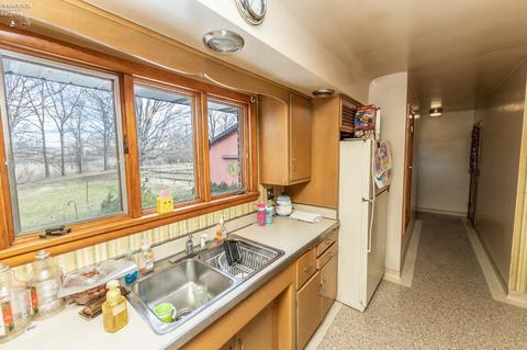 3707 E Perkins Ave, Huron, OH 44839 photo 12