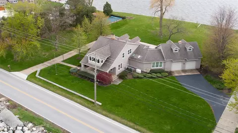 109 Cedar Point Rd, Sandusky, OH 44870