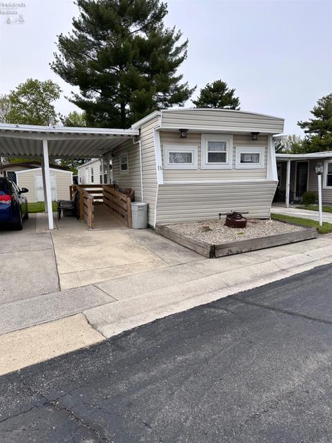 60 N Sr 101 #16, Tiffin, OH 44883
