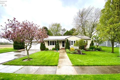 315 Sullivan St, Bettsville, OH 44815
