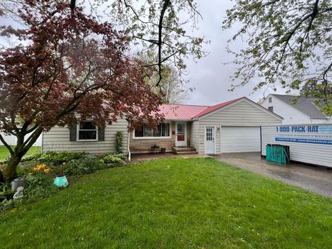 5 Mead Ave, Norwalk, OH 44857