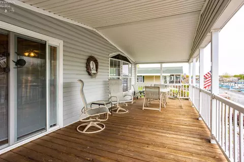 5587 E Constitution Blvd, Marblehead, OH 43440 photo 28