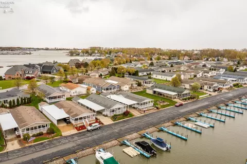 5587 E Constitution Blvd, Marblehead, OH 43440 photo 58