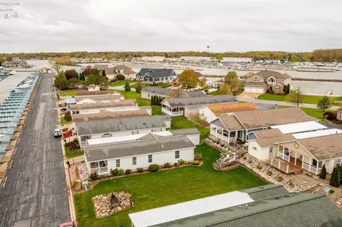 5587 E Constitution Blvd, Marblehead, OH 43440 photo 44