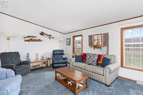 5587 E Constitution Blvd, Marblehead, OH 43440 photo 14