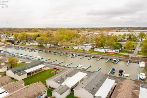 5587 E Constitution Blvd, Marblehead, OH 43440 photo 52