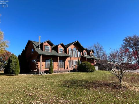 1932 Prospect Rd, New London, OH 44851