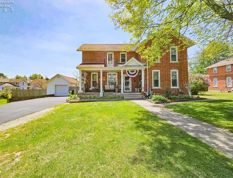 116 W Cherry St, Clyde, OH 43410